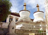 Ступы монастыря Ташилунгпо